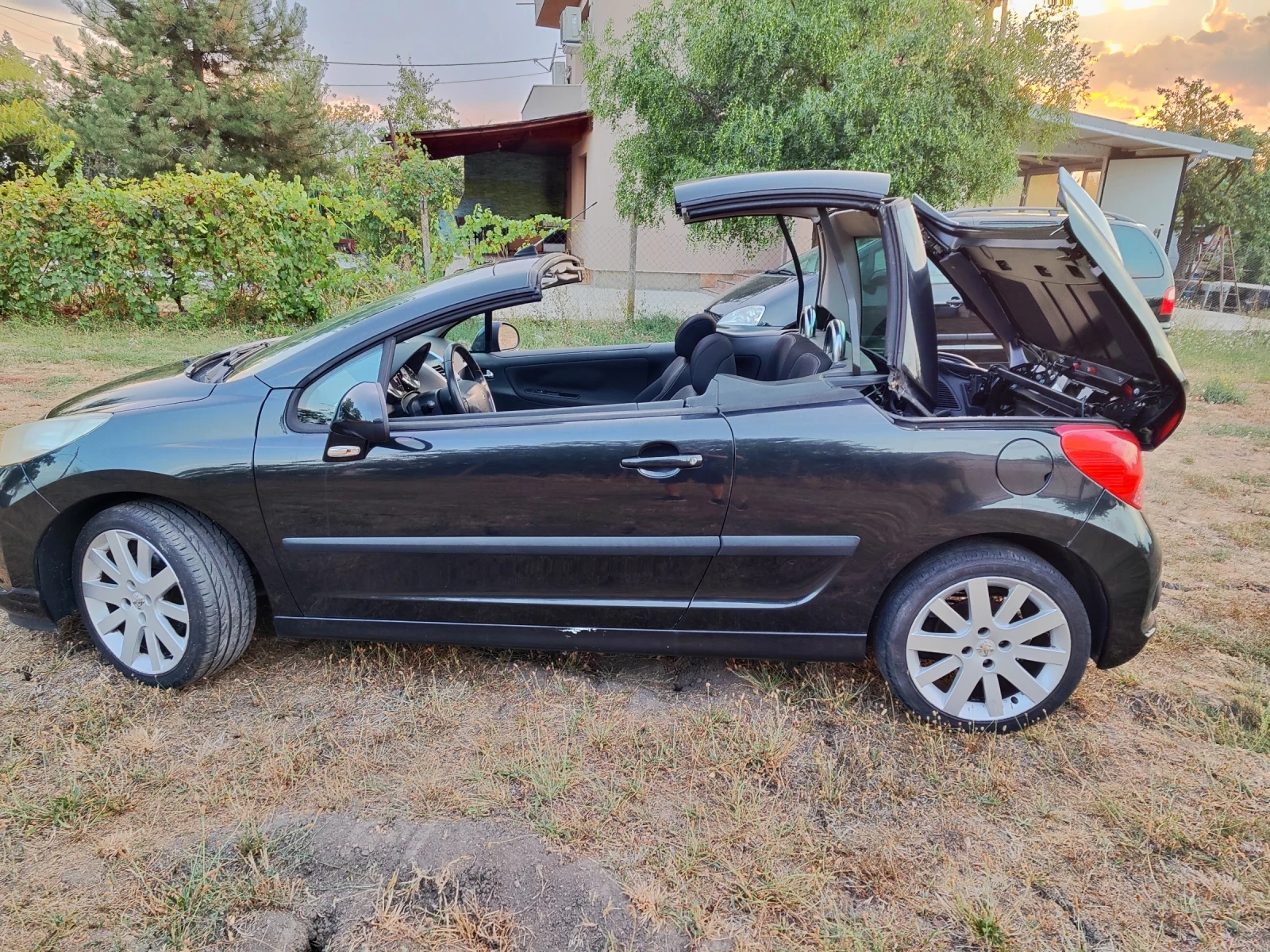 Peugeot 207 1.6 , снимка 7 - Автомобили и джипове - 55781319