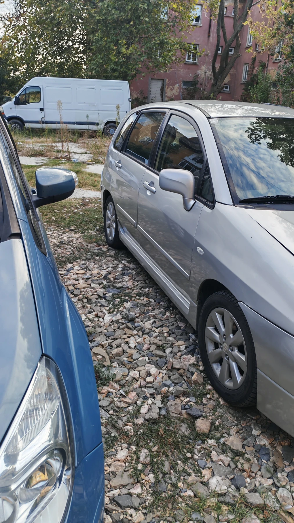 Suzuki Liana | Mobile.bg � ����������� 3