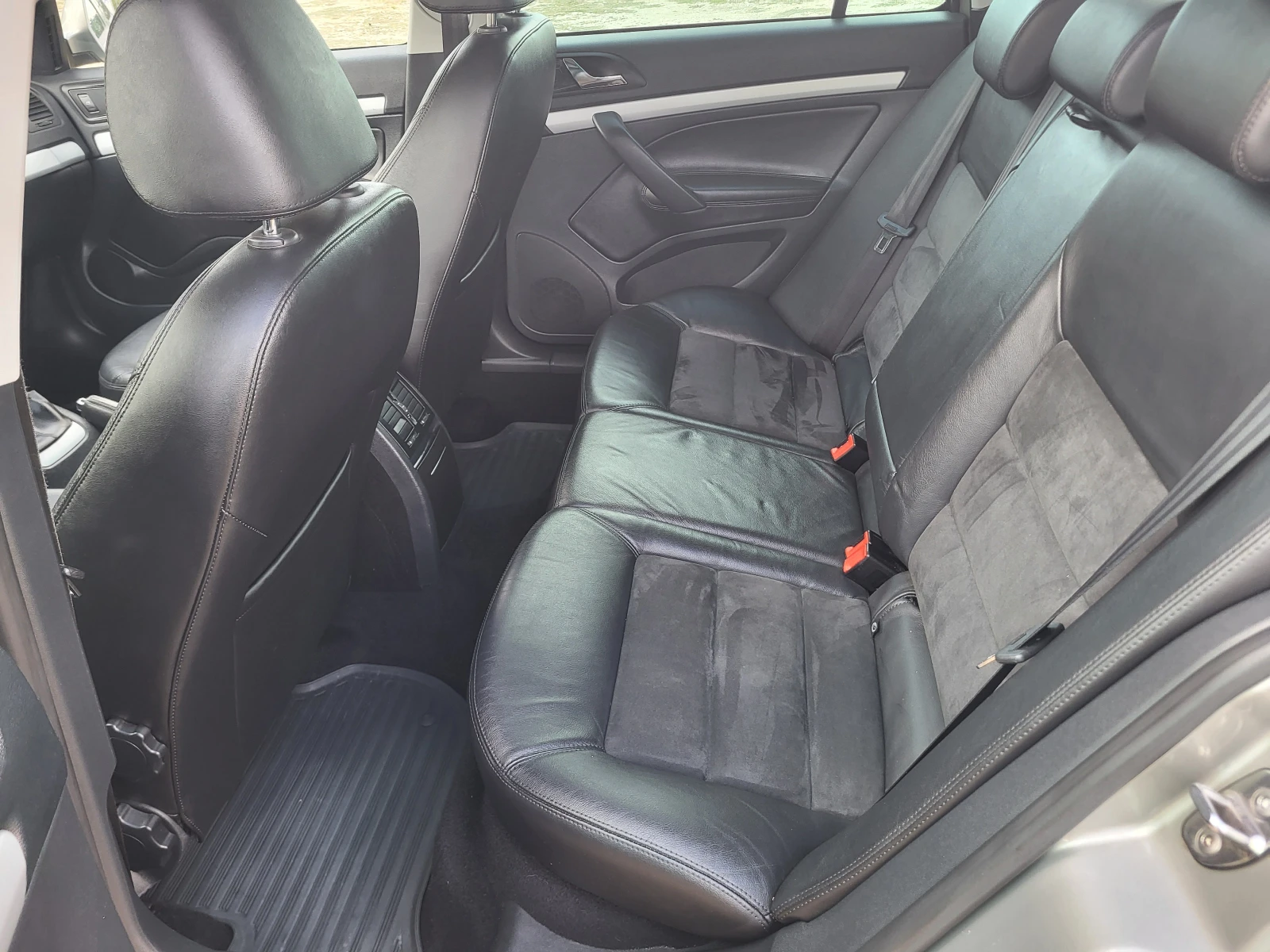 Skoda Octavia 2.0TDi * SCOUT*  | Mobile.bg � ����������� 10