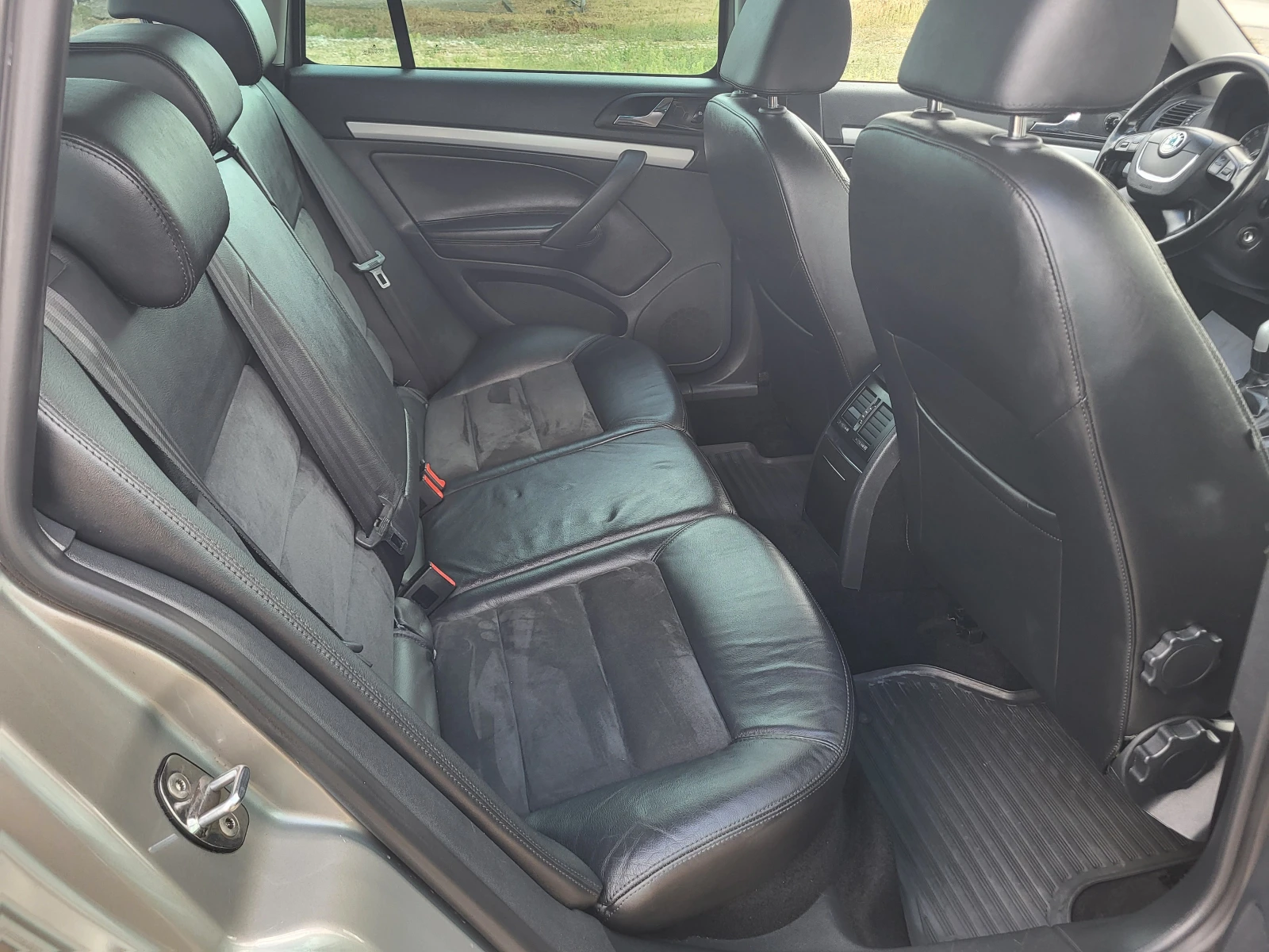 Skoda Octavia 2.0TDi * SCOUT*  | Mobile.bg � ����������� 12