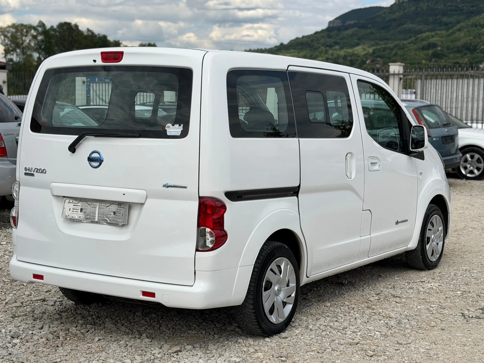 Nissan e-NV200 Evalia, снимка 6 - Автомобили и джипове - 56233834