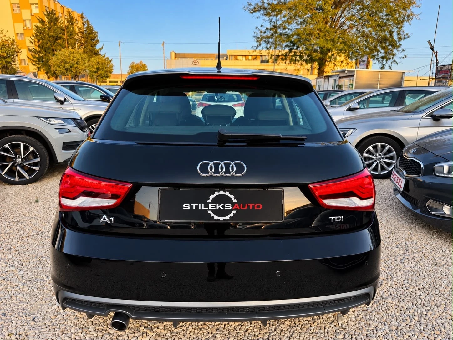 Audi A1 S-Line АВТОМАТИК, снимка 4 - Автомобили и джипове - 56415846