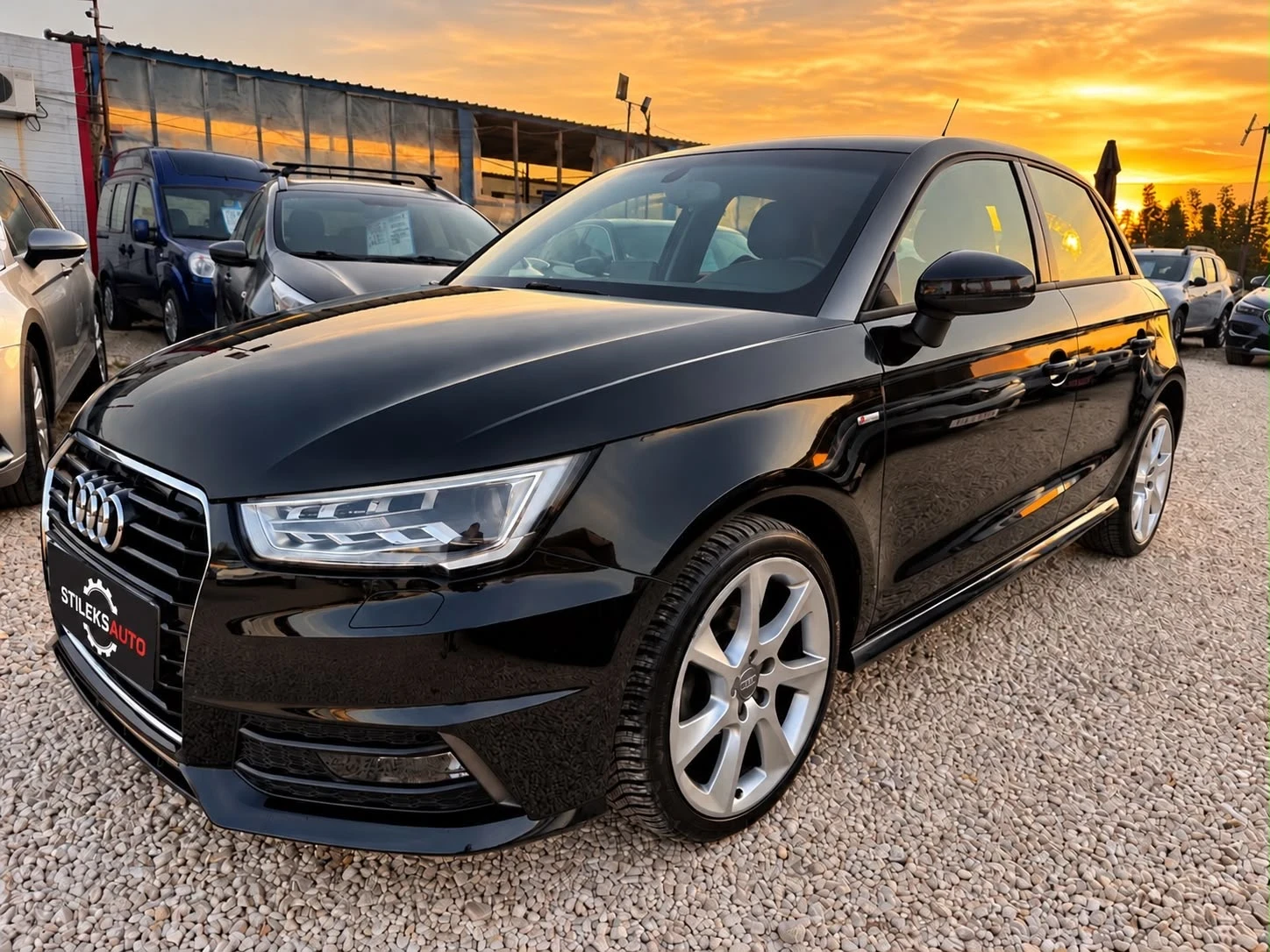 Audi A1 S-Line АВТОМАТИК, снимка 2 - Автомобили и джипове - 56415846