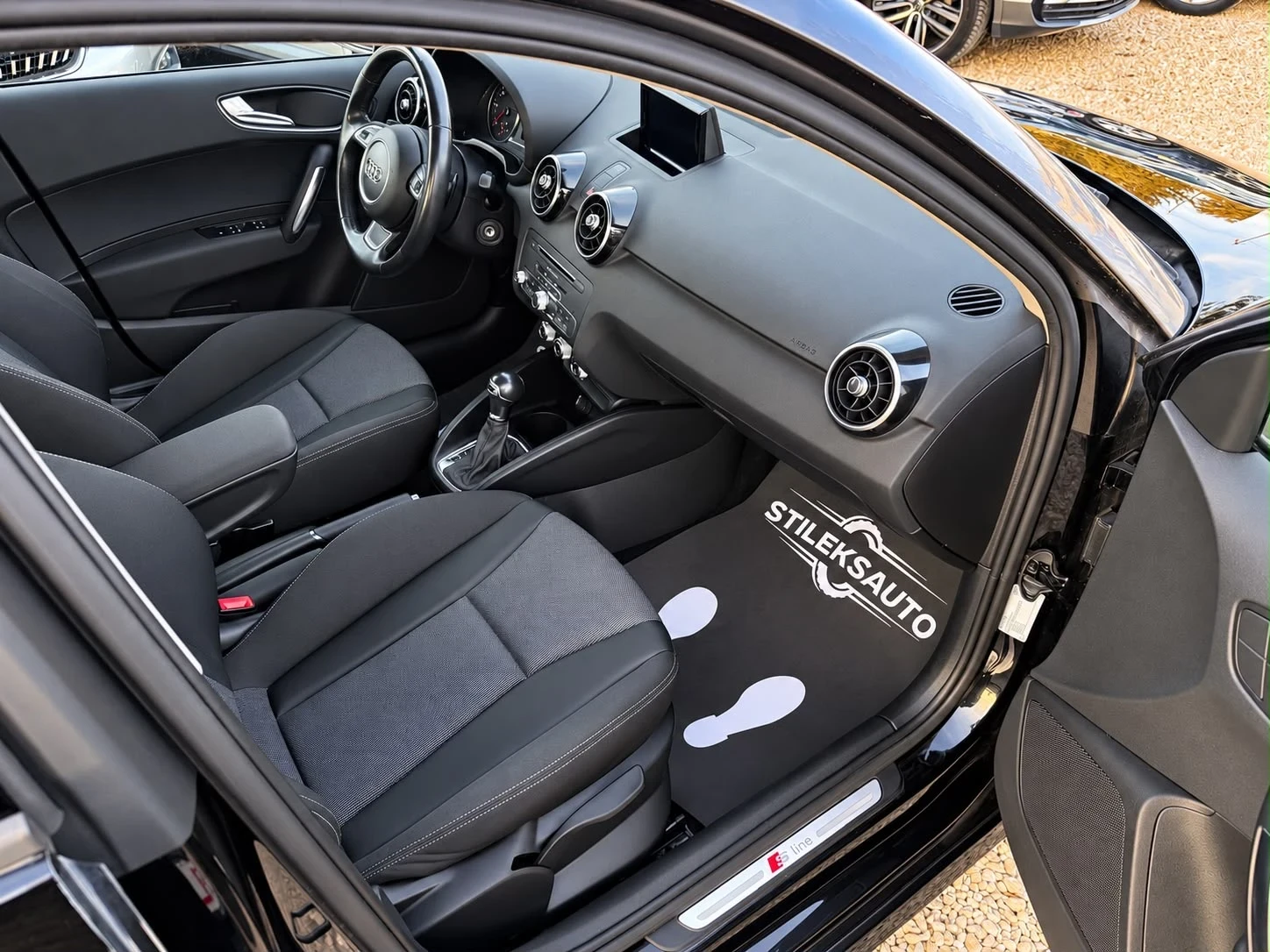 Audi A1 S-Line АВТОМАТИК, снимка 12 - Автомобили и джипове - 56415846