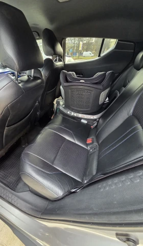 Toyota C-HR 1.8, снимка 9