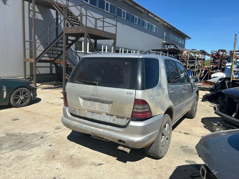 Mercedes-Benz ML 270 2.7 cdi 163 cc, снимка 5 - Автомобили и джипове - 46693040