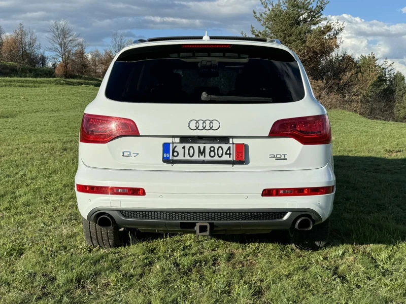 Audi Q7 3.0Т, снимка 8 - Автомобили и джипове - 48226191