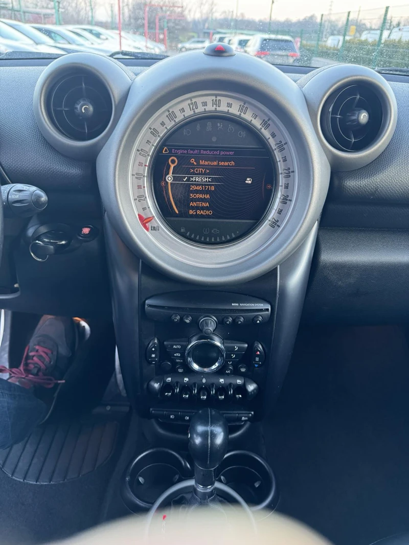 Mini Countryman COOPER S ALL4, снимка 14 - Автомобили и джипове - 48909776