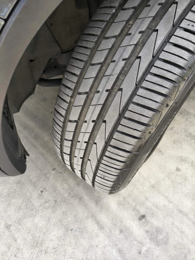 VW Touareg, снимка 6 - Автомобили и джипове - 52082829