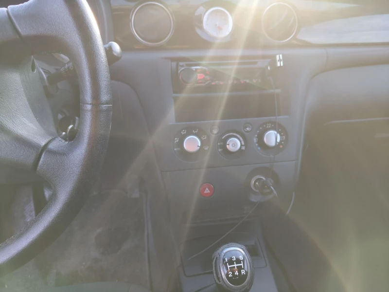 Mitsubishi Outlander 2.4 Газ-бензин 4?4, снимка 9 - Автомобили и джипове - 52924180