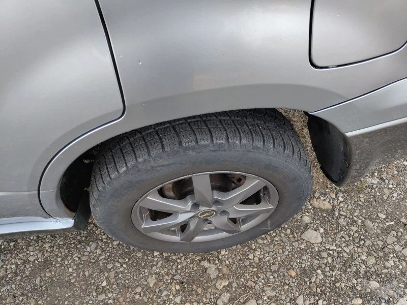 Mitsubishi Outlander 2.4 Газ-бензин 4?4, снимка 5 - Автомобили и джипове - 52924180