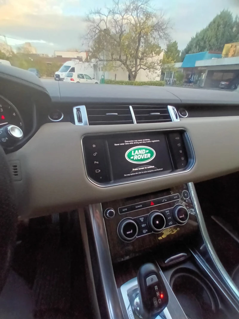 Land Rover Range Rover Sport, снимка 9 - Автомобили и джипове - 52269141