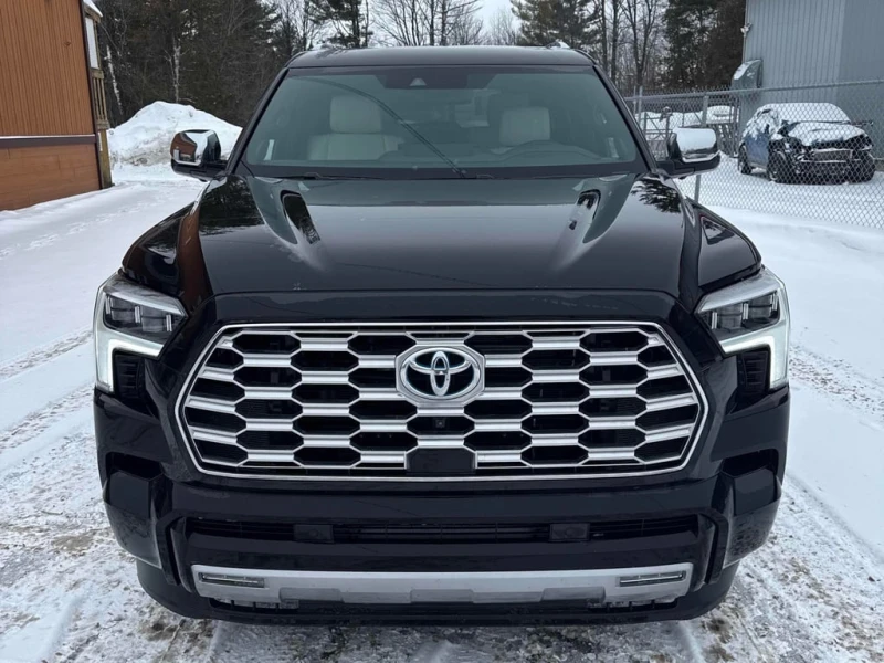 Toyota Sequoia * CAPSTONE * CARFAX * БЕЗ ПЪРВОНАЧАЛНА ВНОСКА, снимка 6 - Автомобили и джипове - 53024026