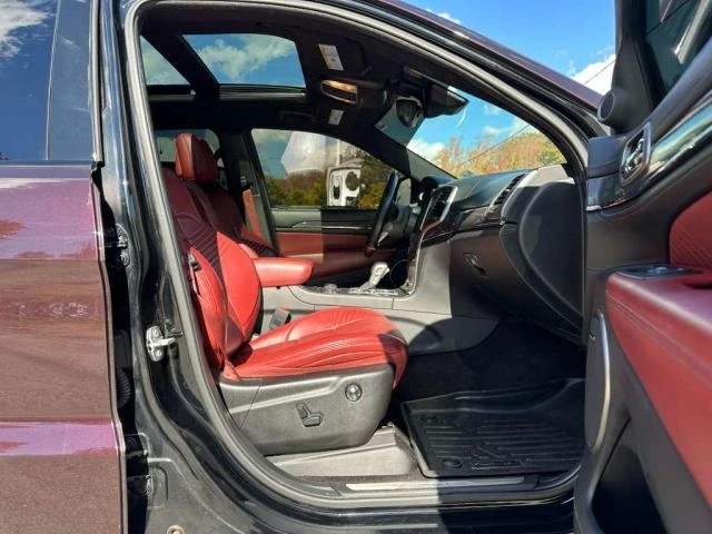 Jeep Wrangler 6.4L 8 4x4 w/Rear Wheel Drv, снимка 6 - Автомобили и джипове - 53344149