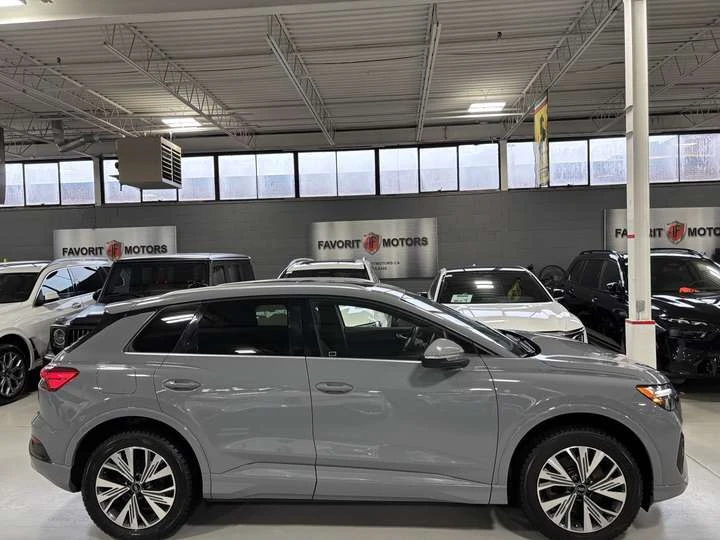 Audi Q4 E-tron 50 QUATTRO| LEATHER| PANOROOF| SAFETYTECH|  | Mobile.bg � ����������� 2