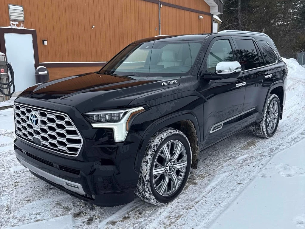 Toyota Sequoia * CAPSTONE * CARFAX * БЕЗ ПЪРВОНАЧАЛНА ВНОСКА, снимка 1