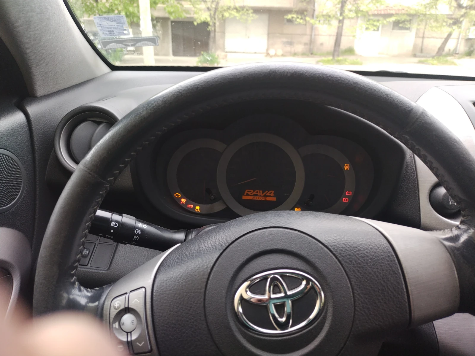 Toyota Rav4 D4D - изображение 6