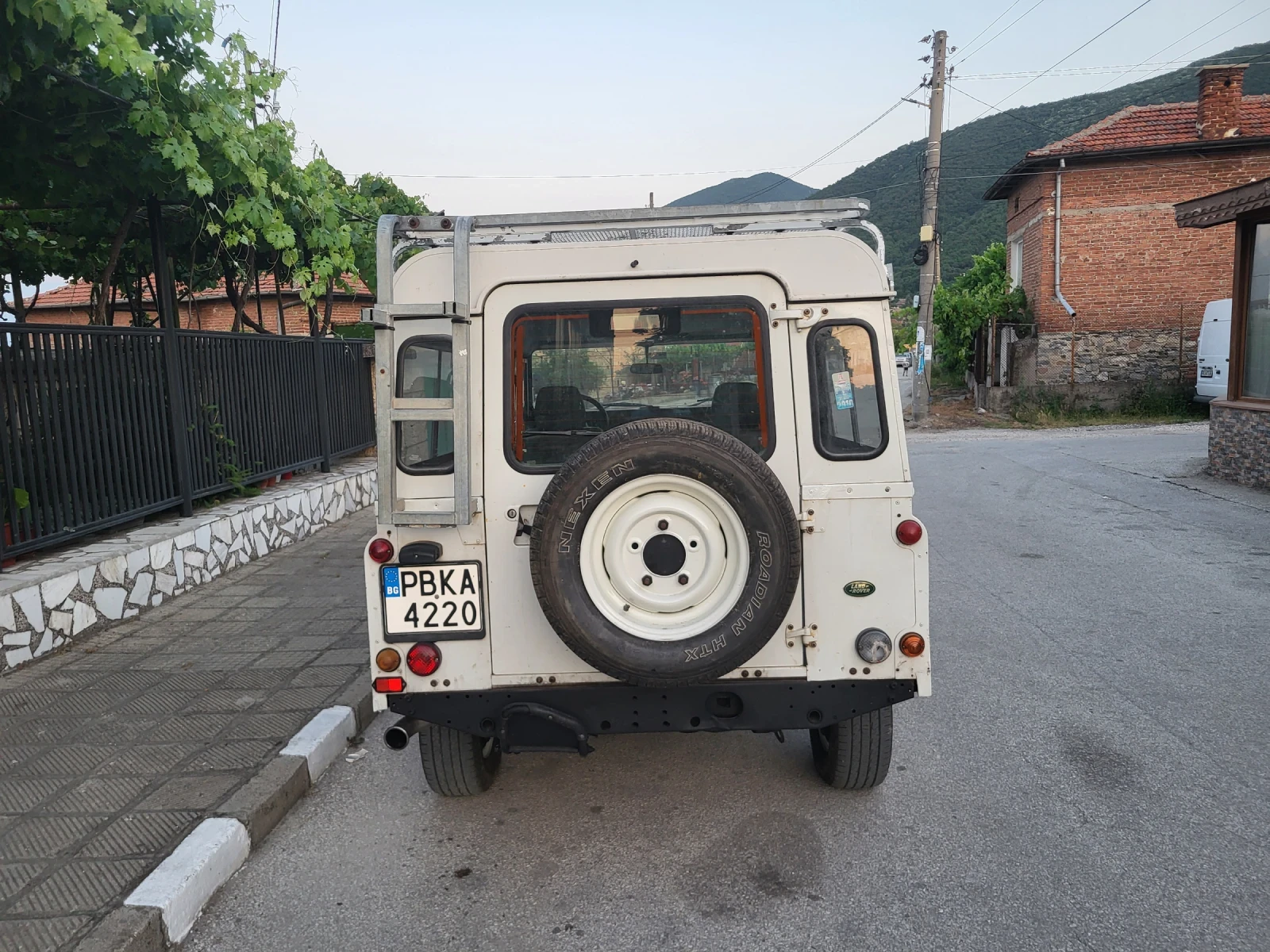 Land Rover Defender 2.5 TD5  - изображение 7