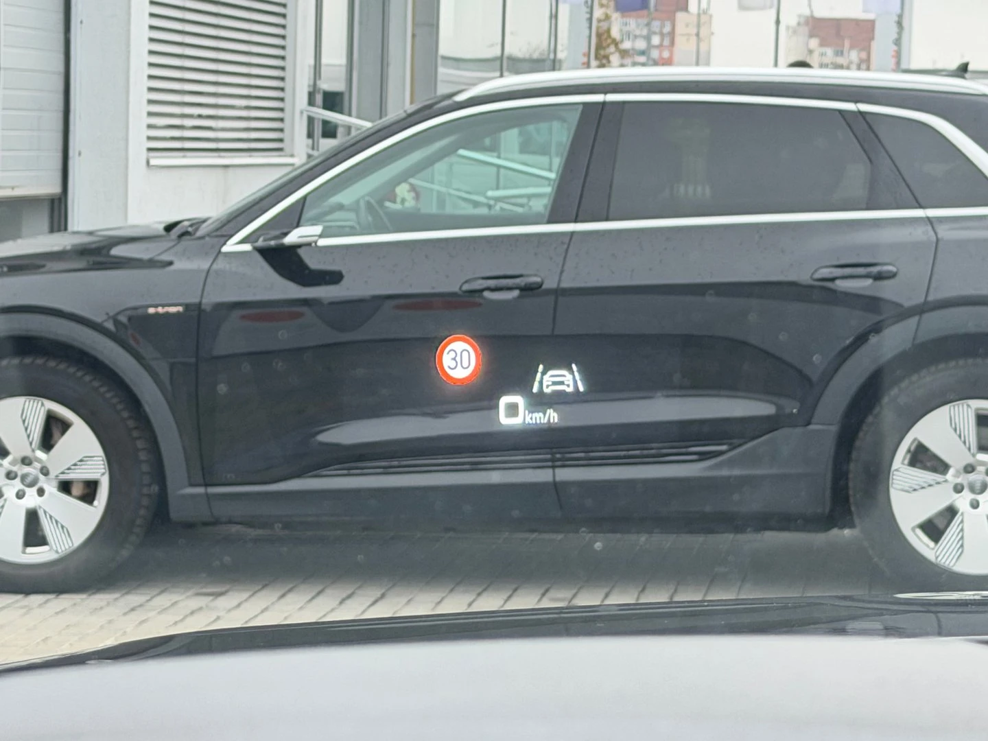 Audi Q7 55 TFSIe quattro, снимка 11 - Автомобили и джипове - 54293743