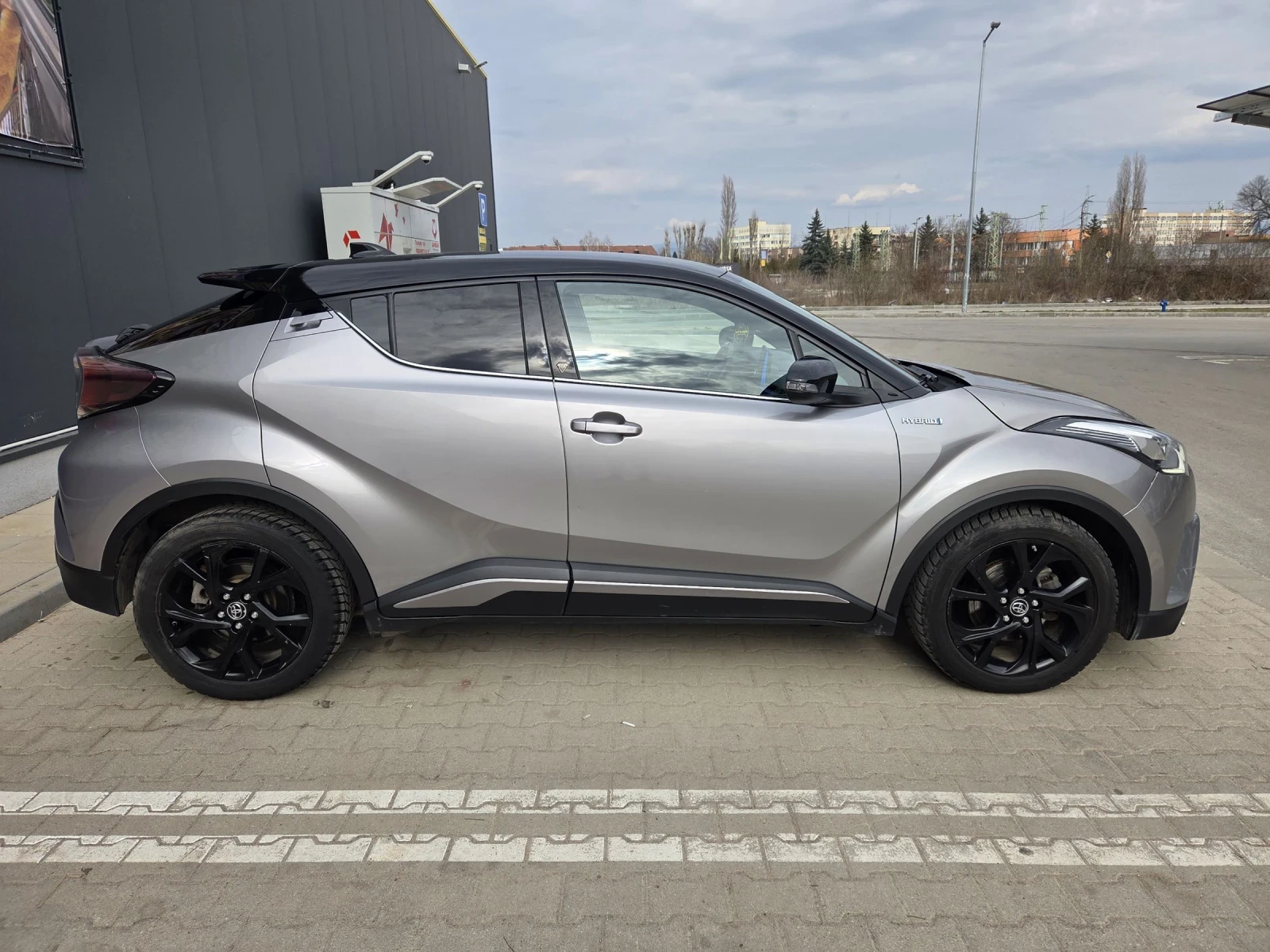 Toyota C-HR 1.8 - изображение 5