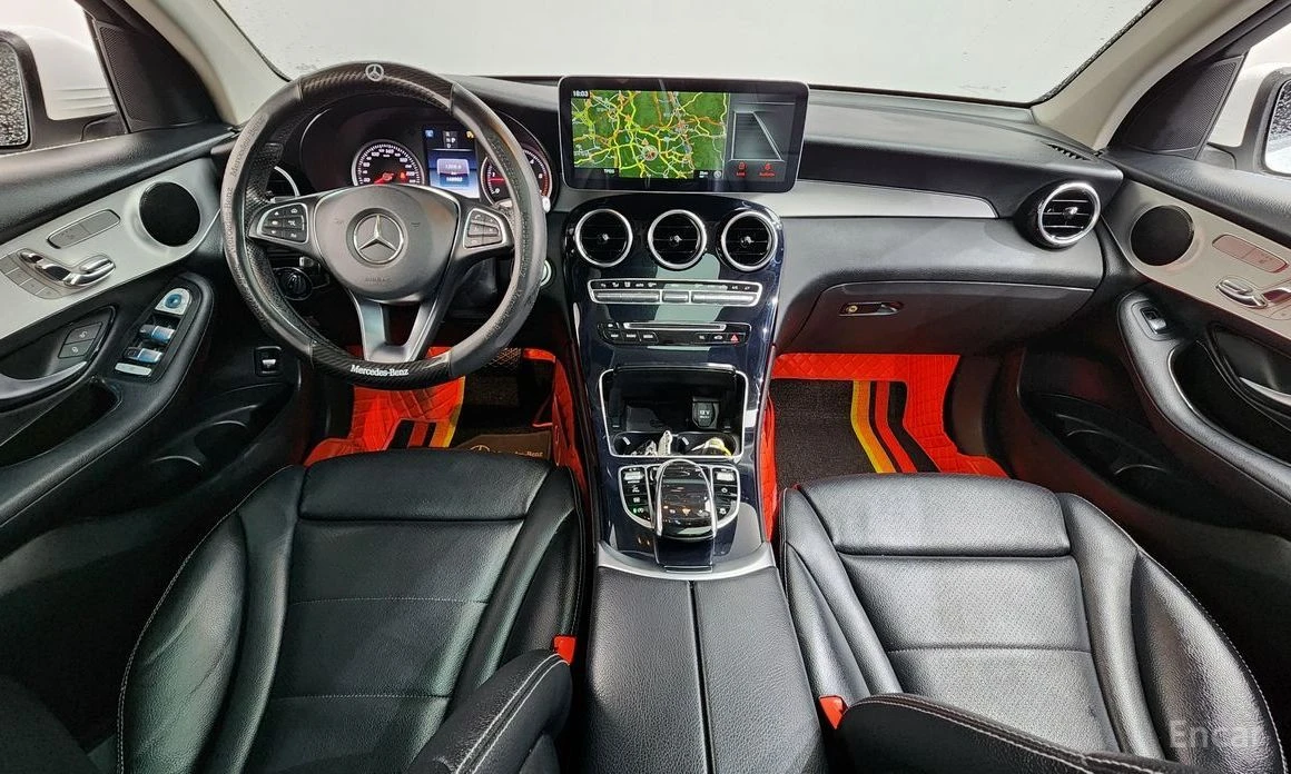 Mercedes-Benz GLC 220  - изображение 7