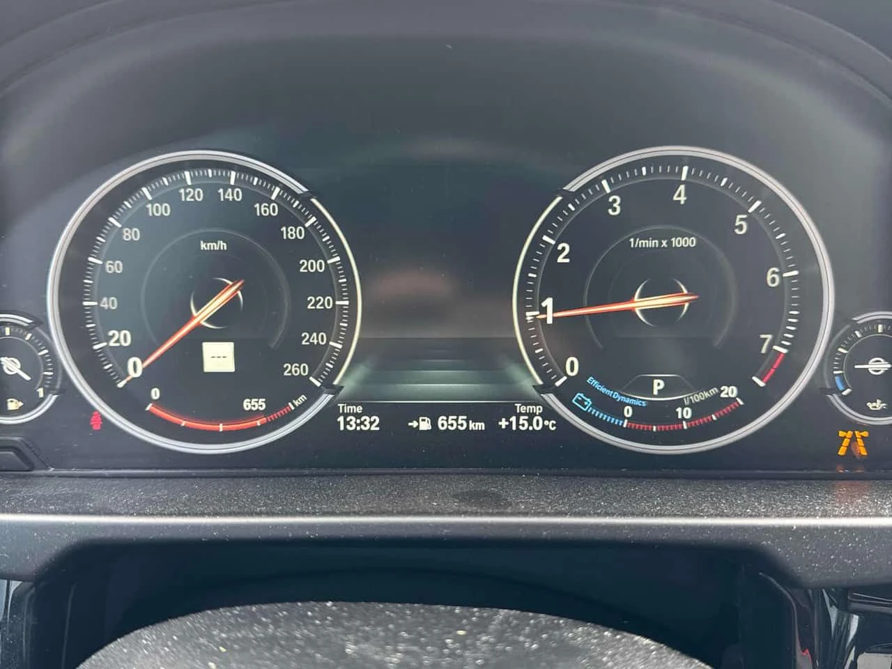 BMW X5 XDRIVE35I * 360 КАМЕРА* HEAD UP* ПАНОРАМА* ПОДГРЕВ, снимка 8 - Автомобили и джипове - 53999771