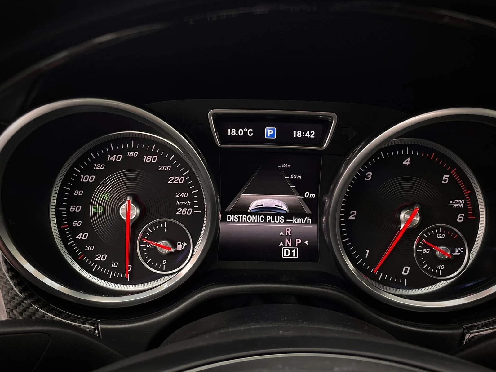 Mercedes-Benz GLE 350 Coupe, снимка 10 - Автомобили и джипове - 54371031