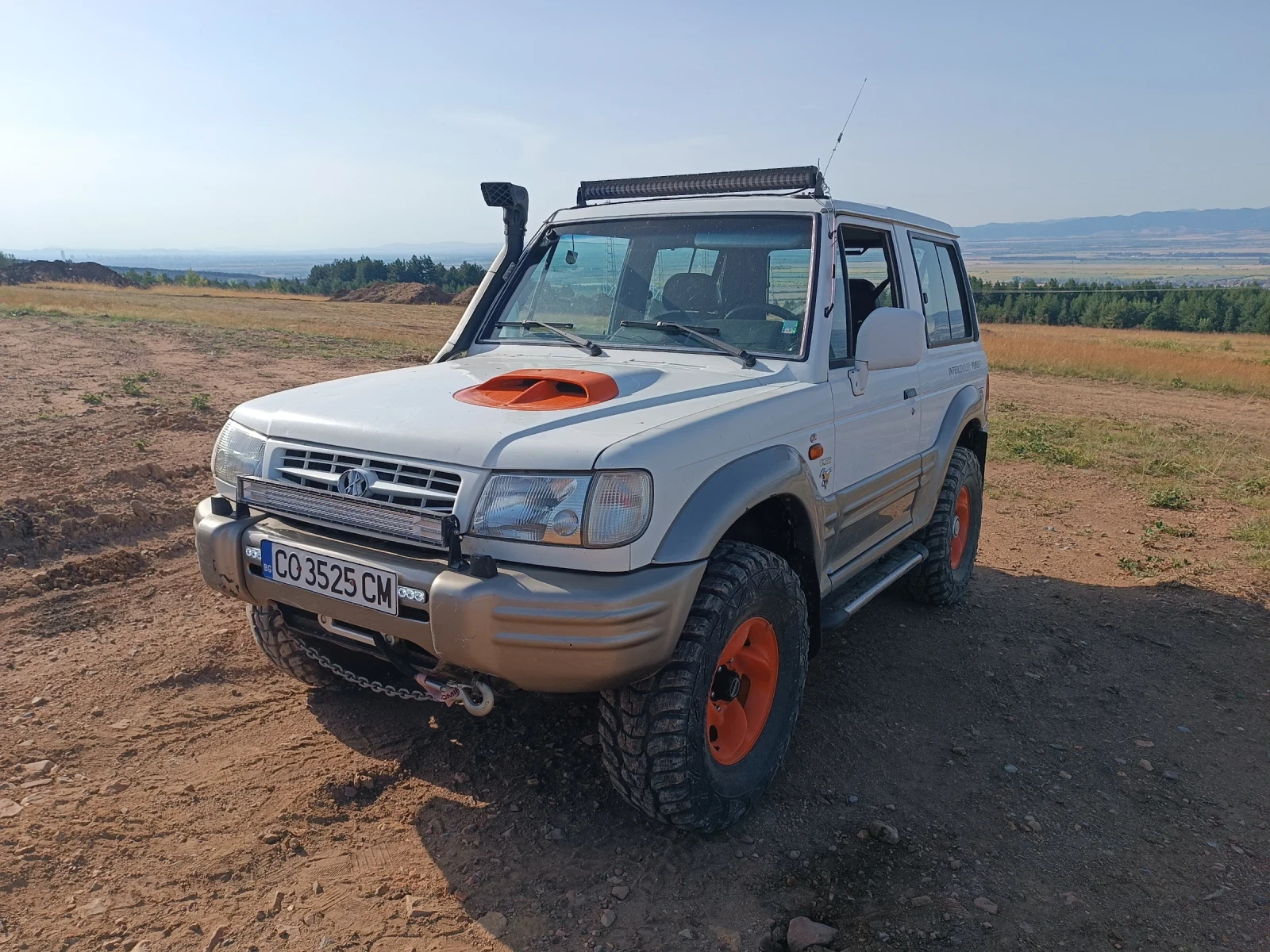 Hyundai Galloper, снимка 2 - Автомобили и джипове - 55445851