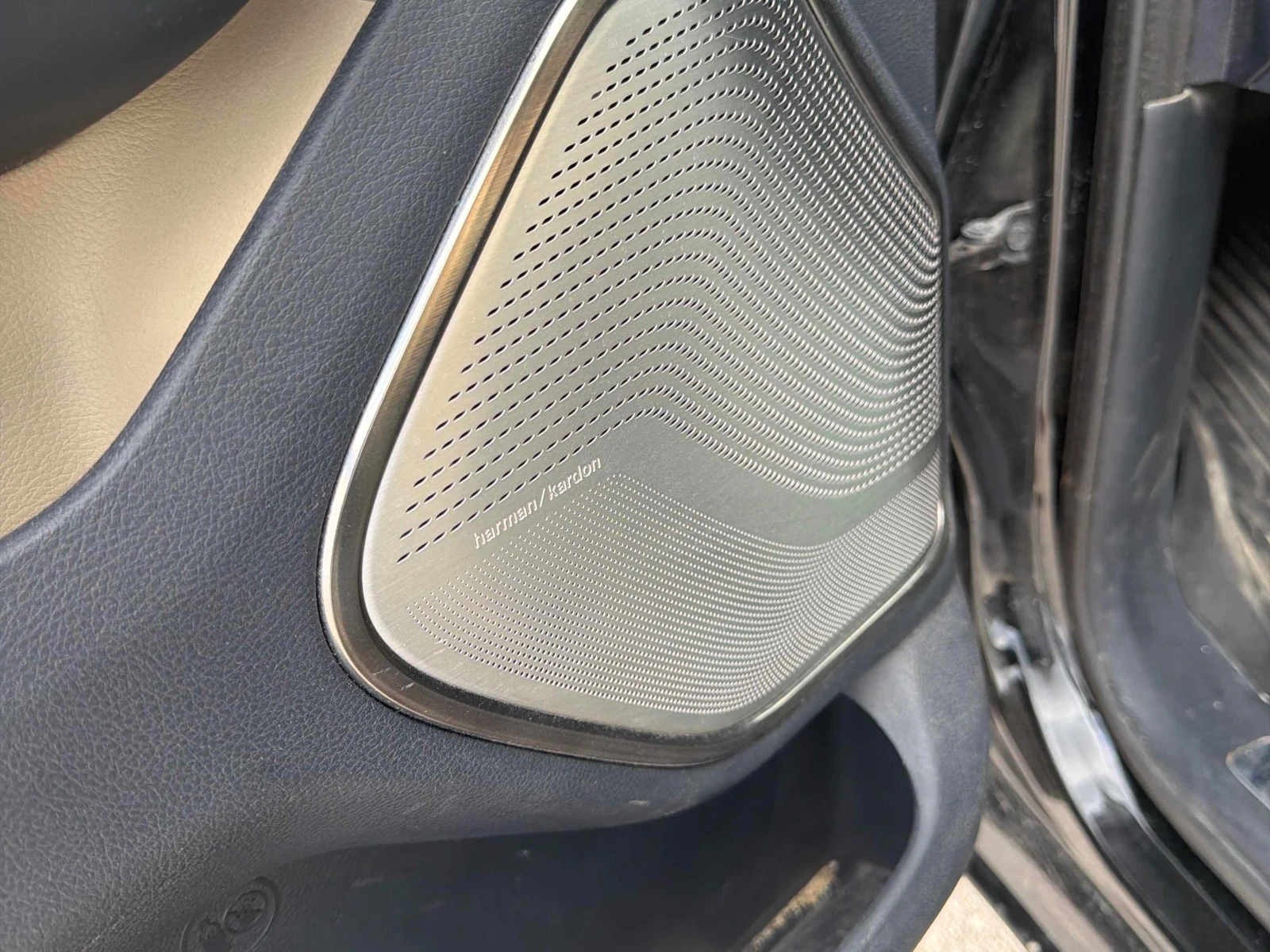 Dodge RAM 1500 * Limited * CARFAX * ����� �� ����������� | Mobile.bg � ����������� 10