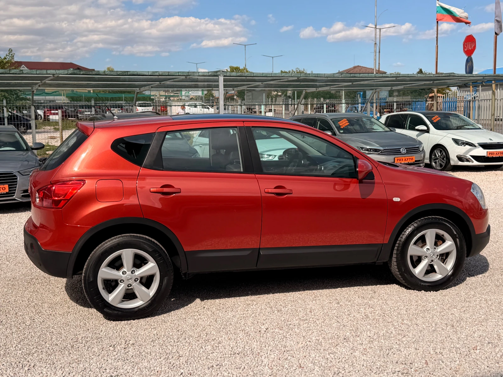 Nissan Qashqai 1.6i* 77000km* 100%км* SJNFAAJ10U1004926* LIZING, снимка 4 - Автомобили и джипове - 55952294