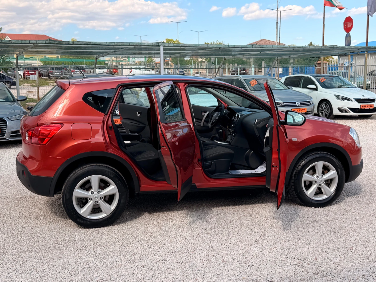 Nissan Qashqai 1.6i* 77000km* 100%км* SJNFAAJ10U1004926* LIZING, снимка 6 - Автомобили и джипове - 55952294