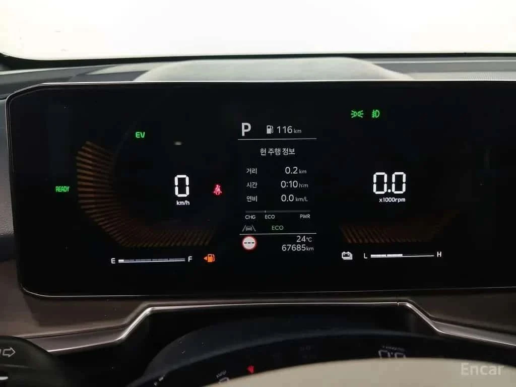 Kia Sorento, снимка 8 - Автомобили и джипове - 56690233