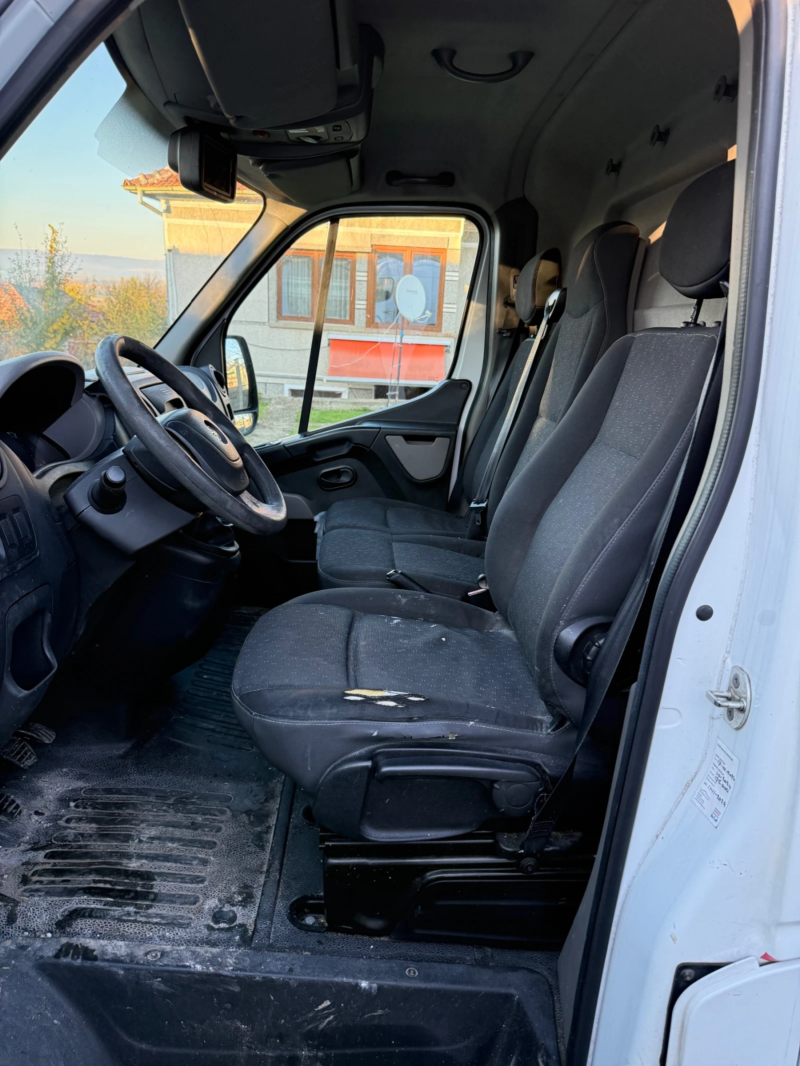 Opel Movano CDTI 125 - изображение 8