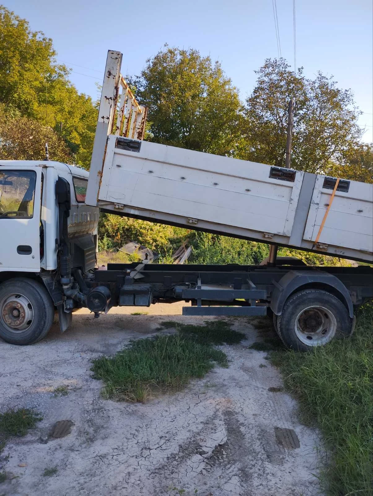 Isuzu Npr  - изображение 2