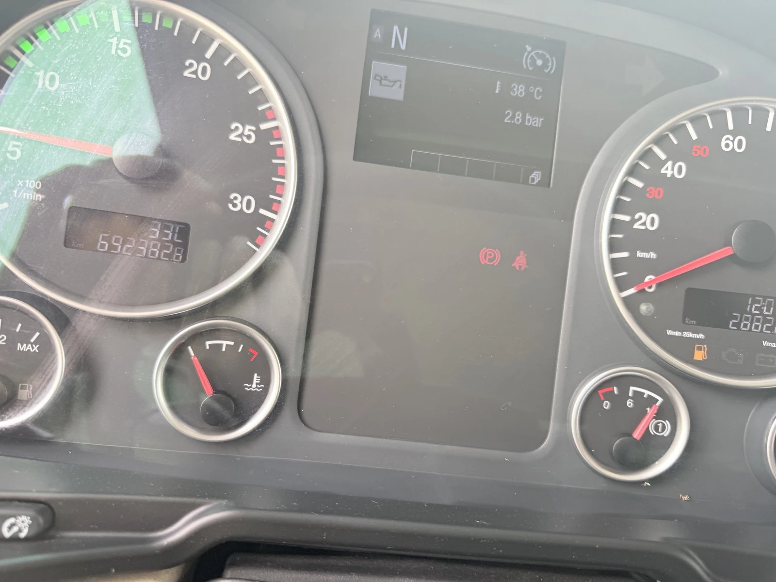 Man Tgx 18.500, снимка 12 - Камиони - 54750006