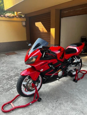 Обява за продажба на Honda Cbr ~5 800 лв. - изображение 1