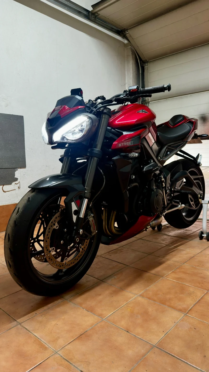 Triumph Street Triple 765RS