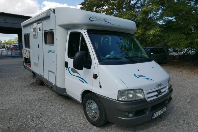 Кемпер HYMER / ERIBA, снимка 2 - Каравани и кемпери - 51725350