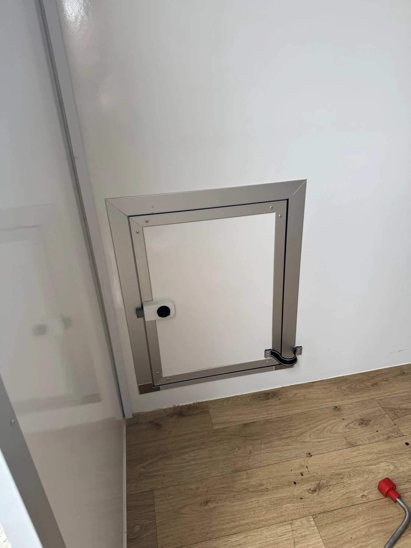 �� ��������� B3500 | Mobile.bg � ����������� 7