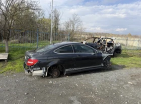 Mercedes-Benz C 63 AMG, снимка 3
