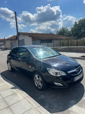 Opel Astra 1.4 i Benzin , Gaz, снимка 11