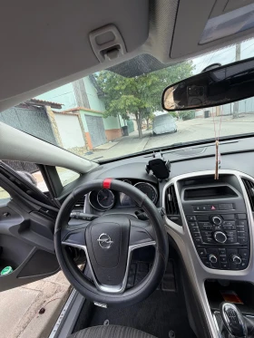Opel Astra 1.4 i Benzin , Gaz, снимка 9