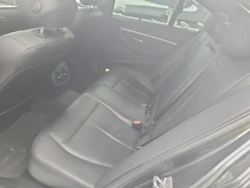 BMW 330 I XDRIVE * CARFAX * ПОДГРЕВИ* ШИБИДАХ, снимка 12