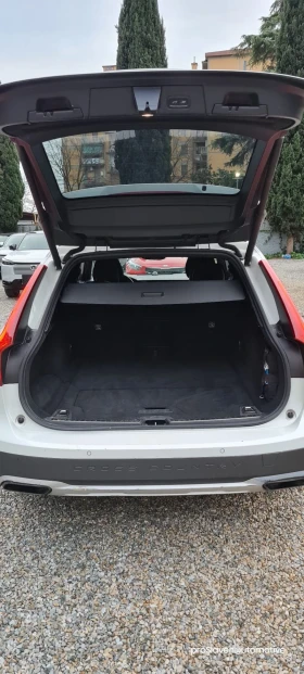 Volvo V90 D5, снимка 11