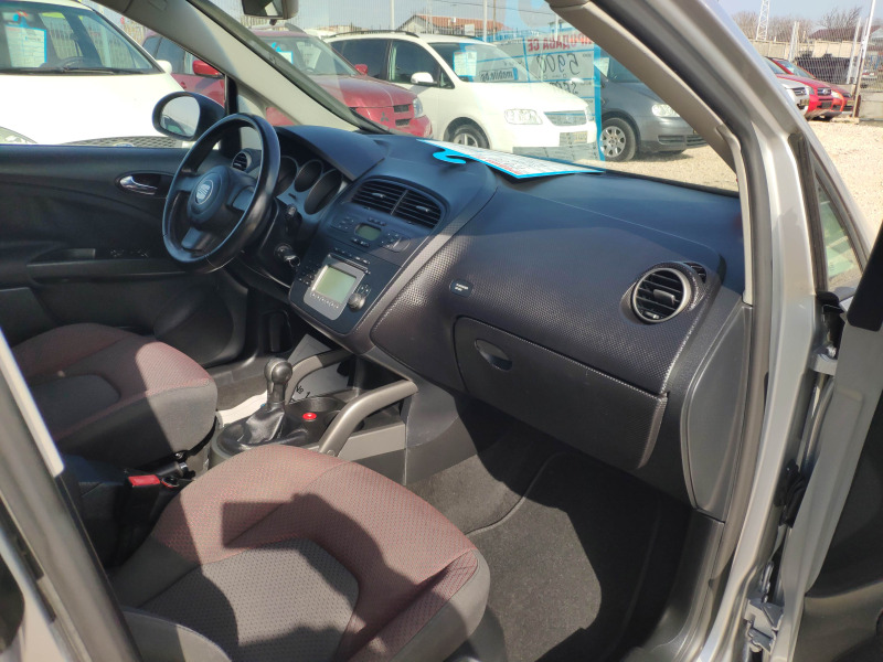 Seat Altea 2.0I, снимка 7 - Автомобили и джипове - 39827401
