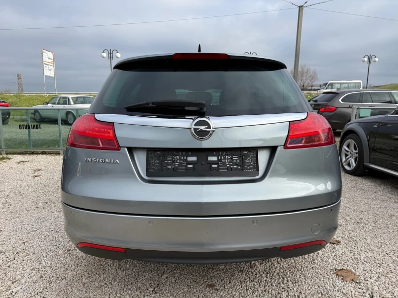 Opel Insignia 2.0CDTi, 130кс, 6ск, НАВИ, ЕВРО5, снимка 5 - Автомобили и джипове - 44003896