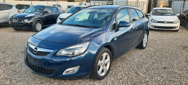 Opel Astra 1.7cdti, снимка 1 - Автомобили и джипове - 47284661