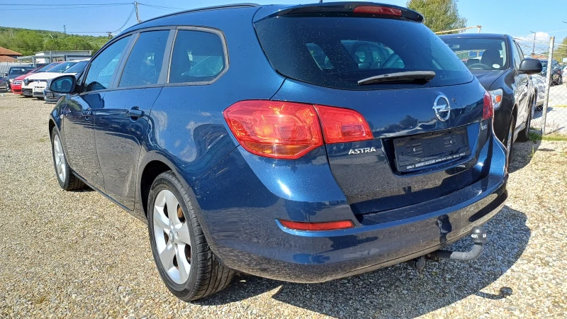 Opel Astra 1.7cdti Лизинг, снимка 9 - Автомобили и джипове - 47284661