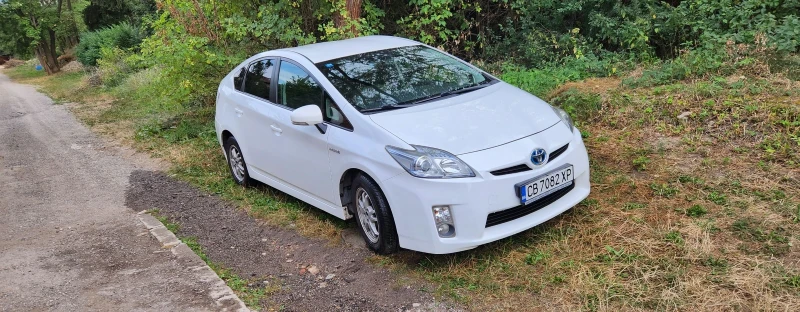 Toyota Prius, снимка 1 - Автомобили и джипове - 47525229