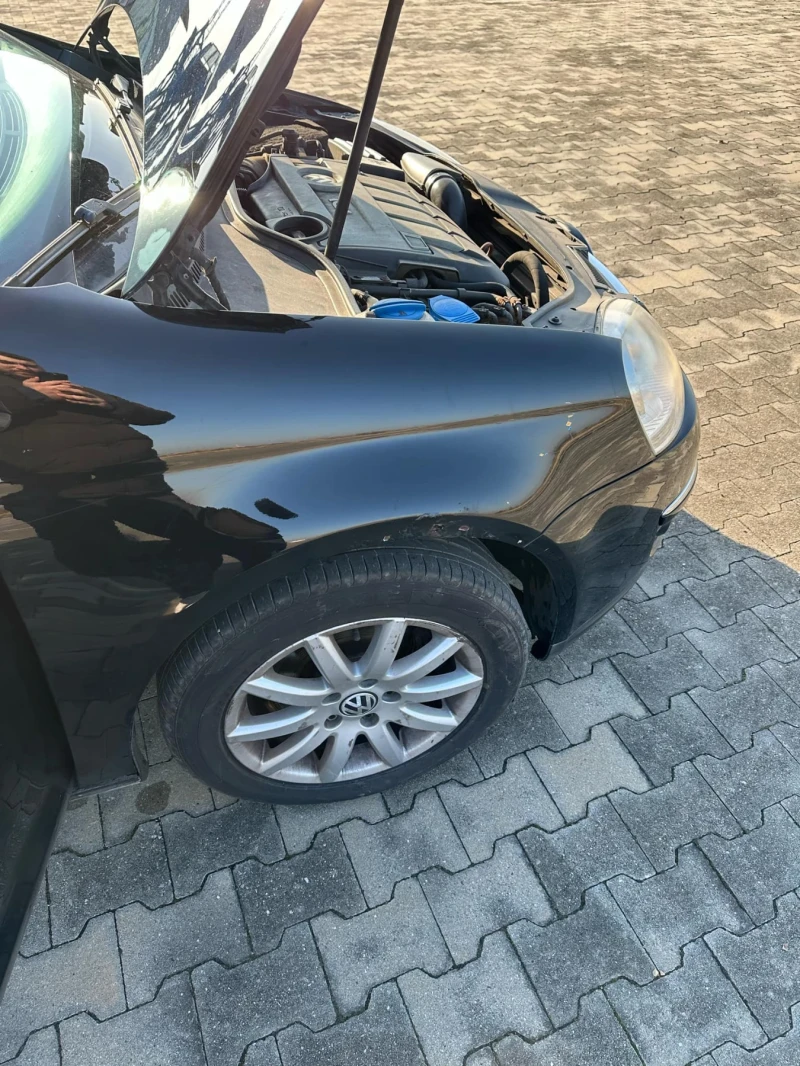 VW Golf 5, снимка 12 - Автомобили и джипове - 48536253